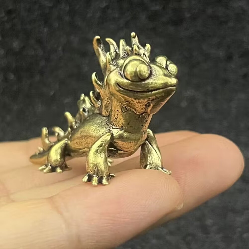 Pure Brass Chameleon Brass Figurine - NEW - 1.1 in L x 1.89 in W